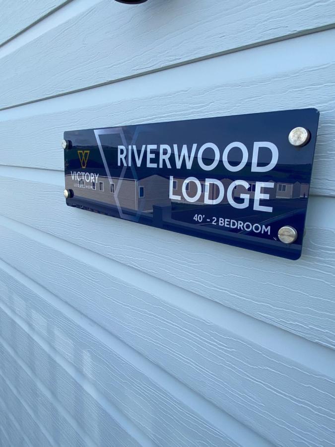 Riverwood Lodge Ньюкі Екстер'єр фото